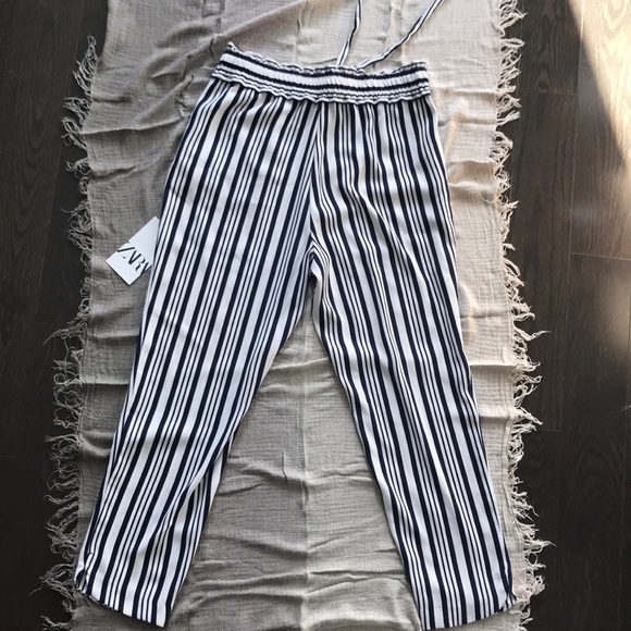 Pinstripe Cropped Trousers - Picture 3 of 6